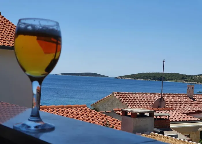 Slavonia Apartmán *