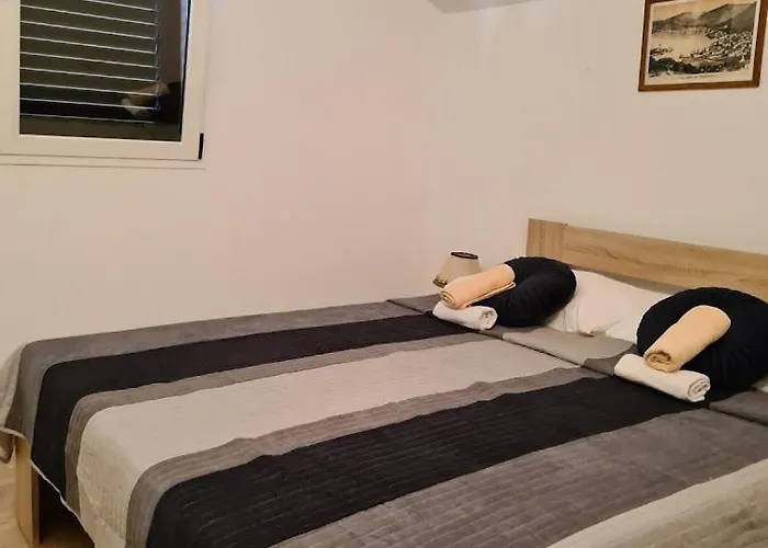 Slavonia Apartmán Vis