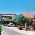 Slavonia Apartamento Vis
