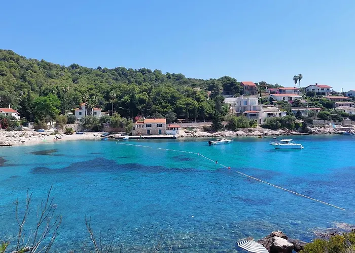 Apartment Slavonia Vis